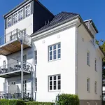 7 Strandhus Apartment